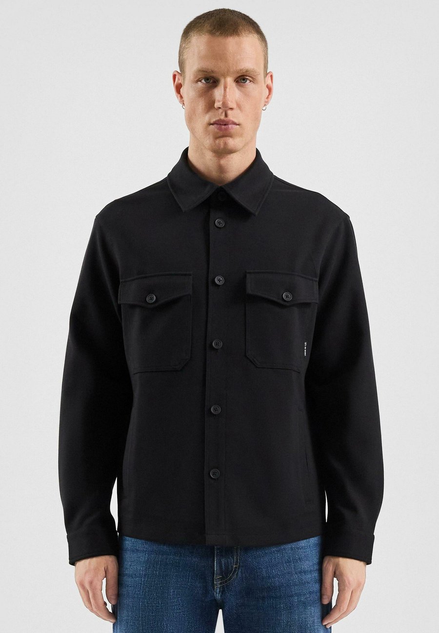 Куртка QS Summer jacket, Schwarz/Black
Куртка QS Summer jacket, Schwarz/Black
