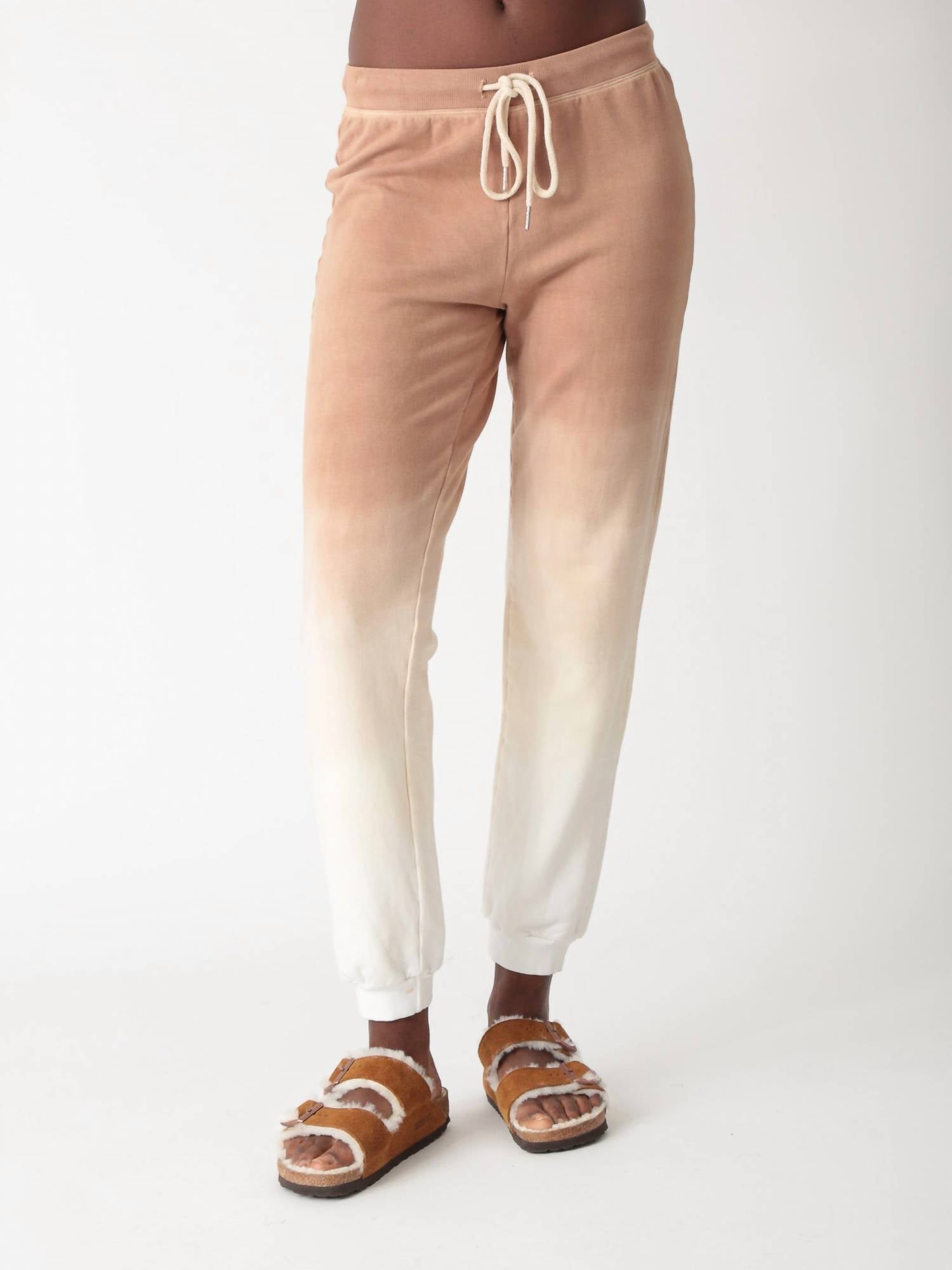 Sunny Jogger In Ombre Latte Electric & Rose, Ombre Latte
Sunny Jogger In Ombre Latte Electric & Rose, Ombre Latte
