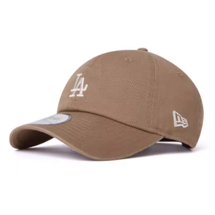 New Era Хлопковая бейсболка унисекс цвета хаки, Khaki
New Era Хлопковая бейсболка унисекс цвета хаки, Khaki