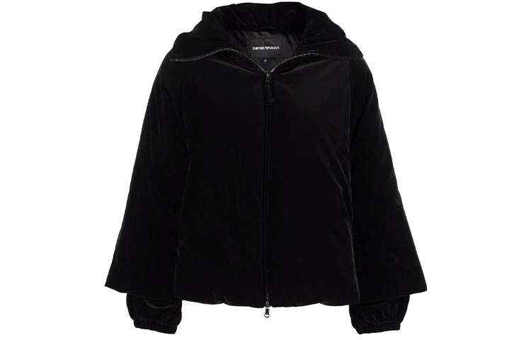 Куртка женская EMPORIO ARMANI, черный
Куртка женская EMPORIO ARMANI, черный