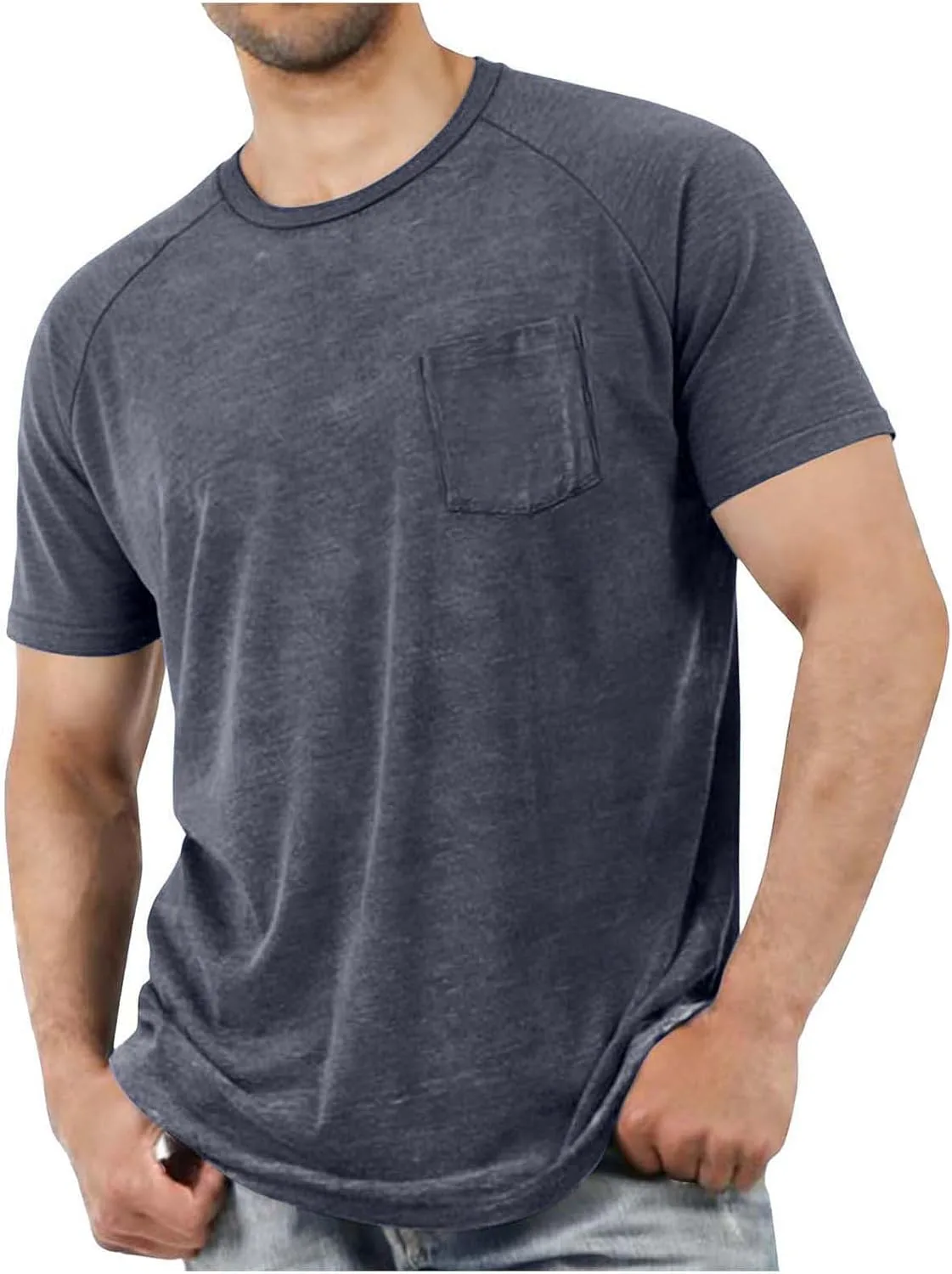 Мужская футболка с коротким рукавом и нагрудным карманом
Мужская футболка с коротким рукавом и нагрудным карманом