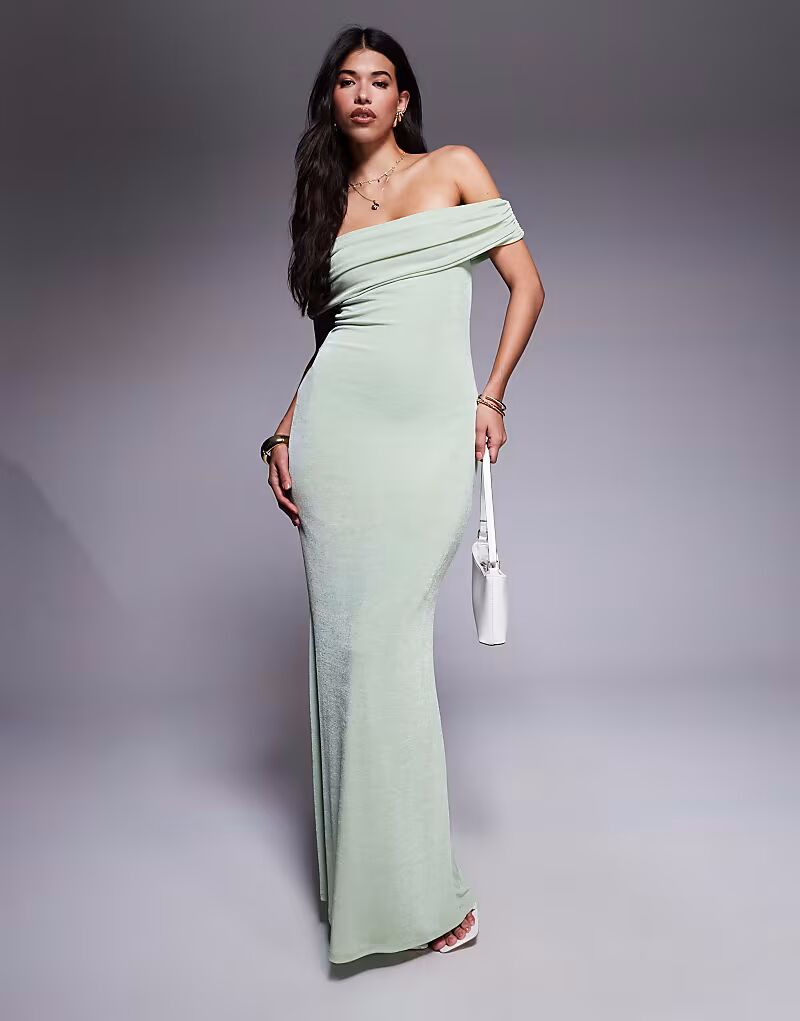Облегающее платье макси с драпировкой и вырезом лодочкой Aria Cove зеленого цвета
Облегающее платье макси с драпировкой и вырезом лодочкой Aria Cove зеленого цвета