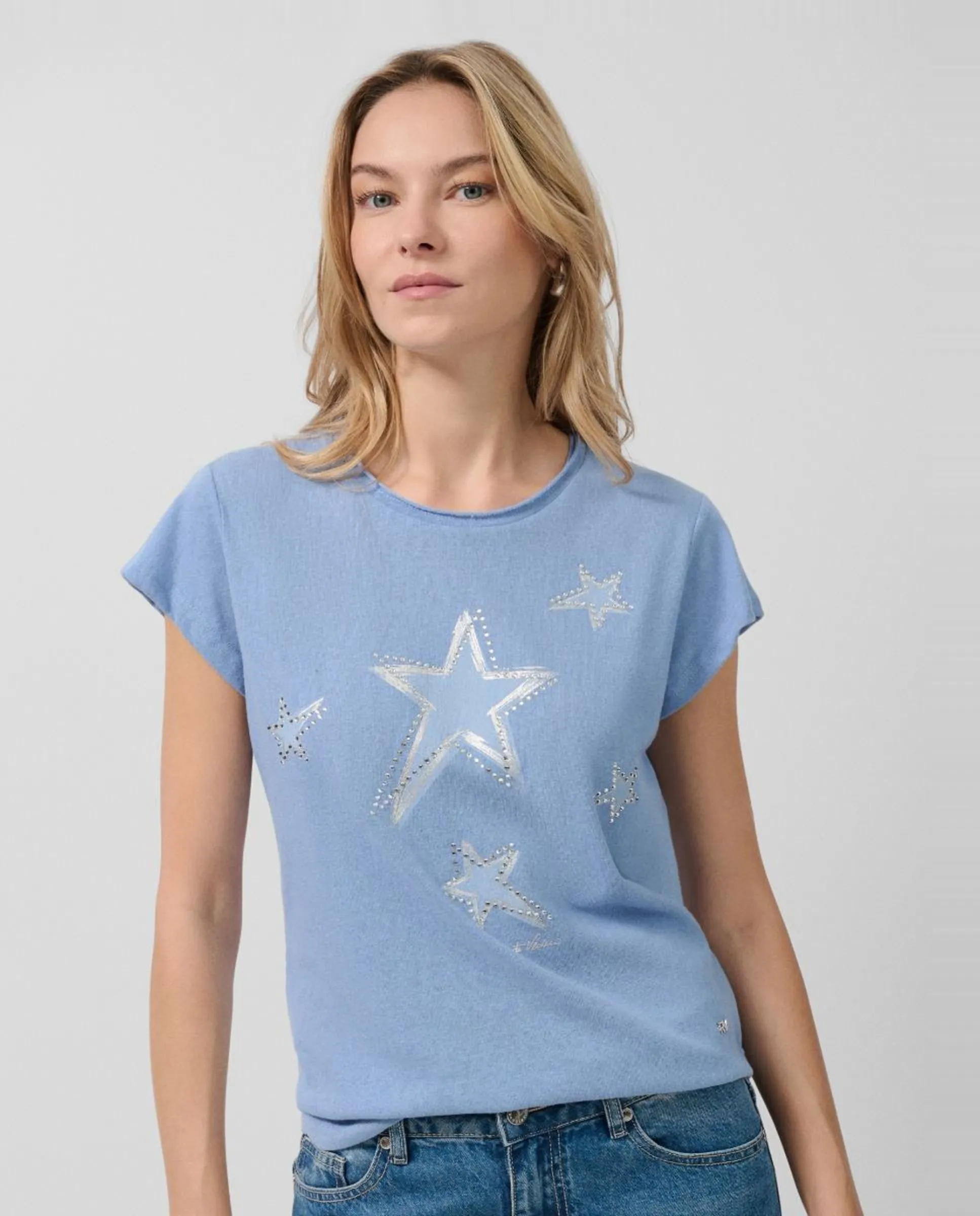 Женская футболка из легкого трикотажа со звездами Roberto Verino, темно-синий
Женская футболка из легкого трикотажа со звездами Roberto Verino, темно-синий