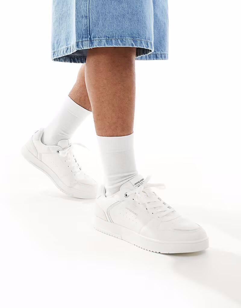 Кроссовки Jack & Jones Ealing белого цвета
Кроссовки Jack & Jones Ealing белого цвета