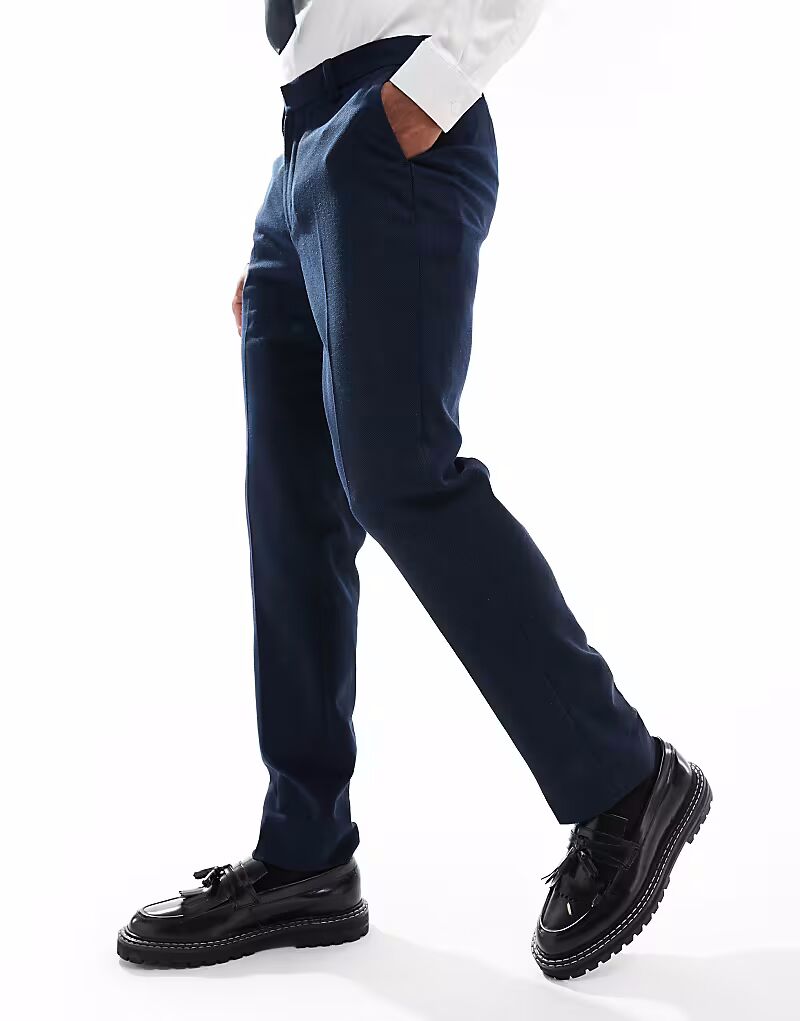 Узкие брюки ASOS DESIGN из темно-синего микротекстурного материала
Узкие брюки ASOS DESIGN из темно-синего микротекстурного материала