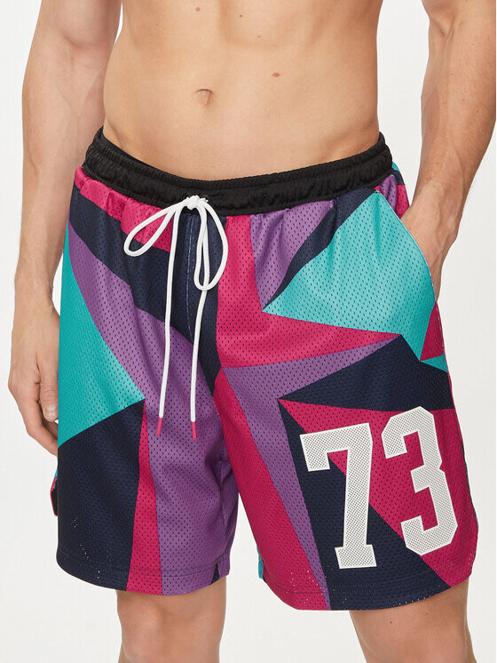 Спортивные шорты стандартного кроя Puma, черный
Спортивные шорты стандартного кроя Puma, черный