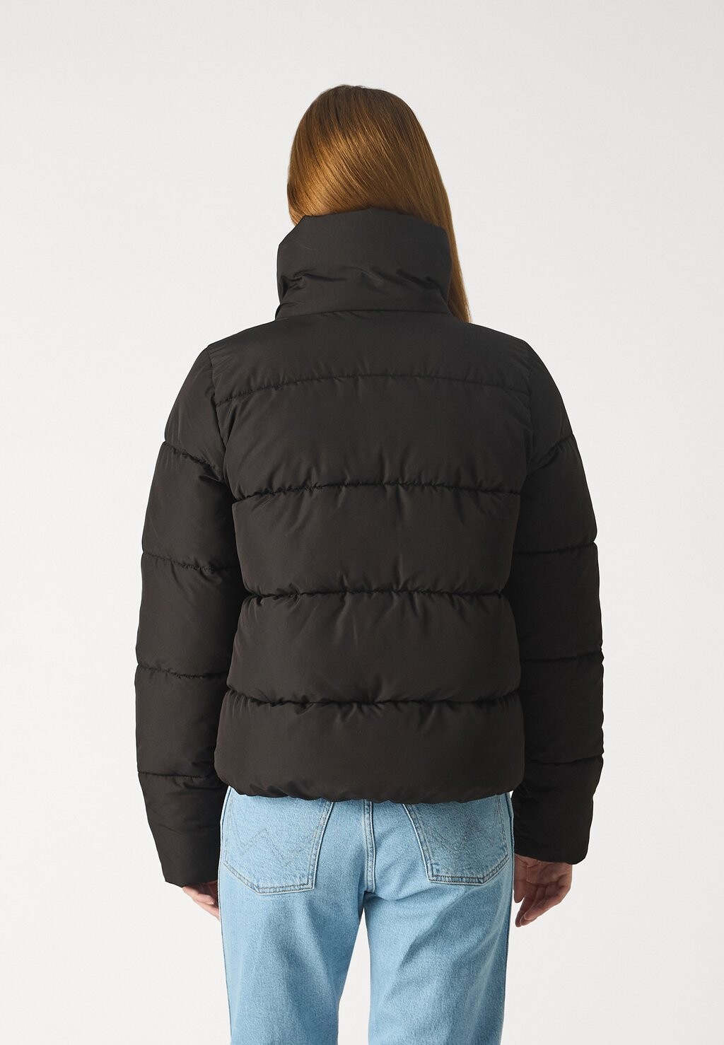 Зимняя куртка ONLNEWCOOL PUFFER JACKET ONLY, черный
Зимняя куртка ONLNEWCOOL PUFFER JACKET ONLY, черный