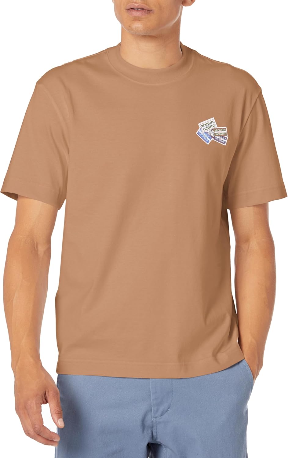 Мужская футболка Lacoste с круглым вырезом и многочисленными значками, Cookie
Мужская футболка Lacoste с круглым вырезом и многочисленными значками, Cookie