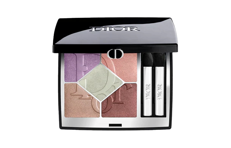 Богемная летняя палитра теней для век легко растушевывающаяся коллекция для выразительного взгляда DIOR
Богемная летняя палитра теней для век легко растушевывающаяся коллекция для выразительного взгляда DIOR