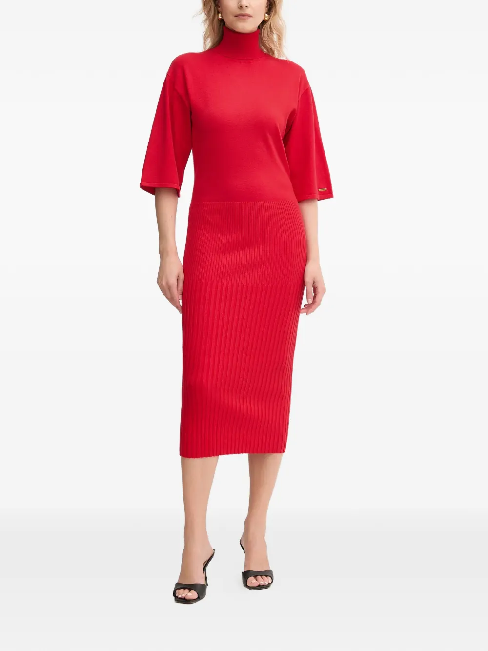 Платье миди с высоким воротником Twinset, красный
Платье миди с высоким воротником Twinset, красный