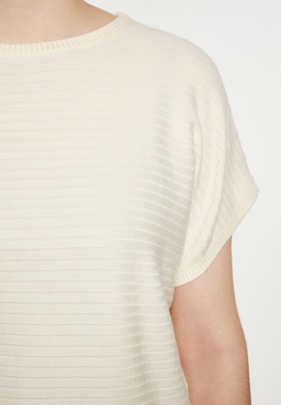 Футболка usha Basic T-shirt, Creme/Off-White, Белый, Футболка usha Basic T-shirt, Creme/Off-White
Футболка usha Basic T-shirt, Creme/Off-White, Белый, Футболка usha Basic T-shirt, Creme/Off-White