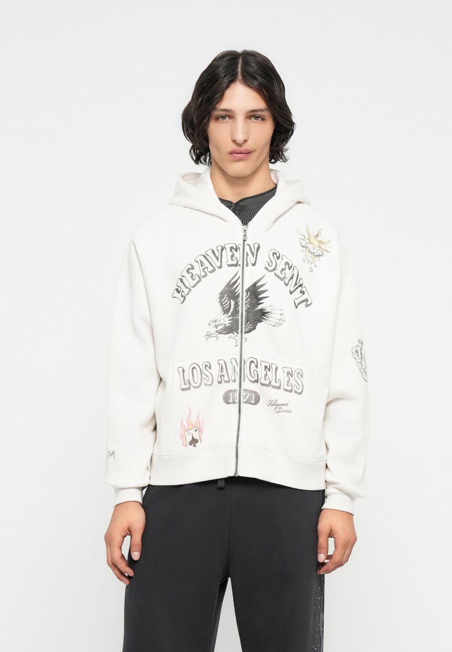 Толстовка Hollister Co. TREND DROP SOLID, Off White/Off-White
Толстовка Hollister Co. TREND DROP SOLID, Off White/Off-White