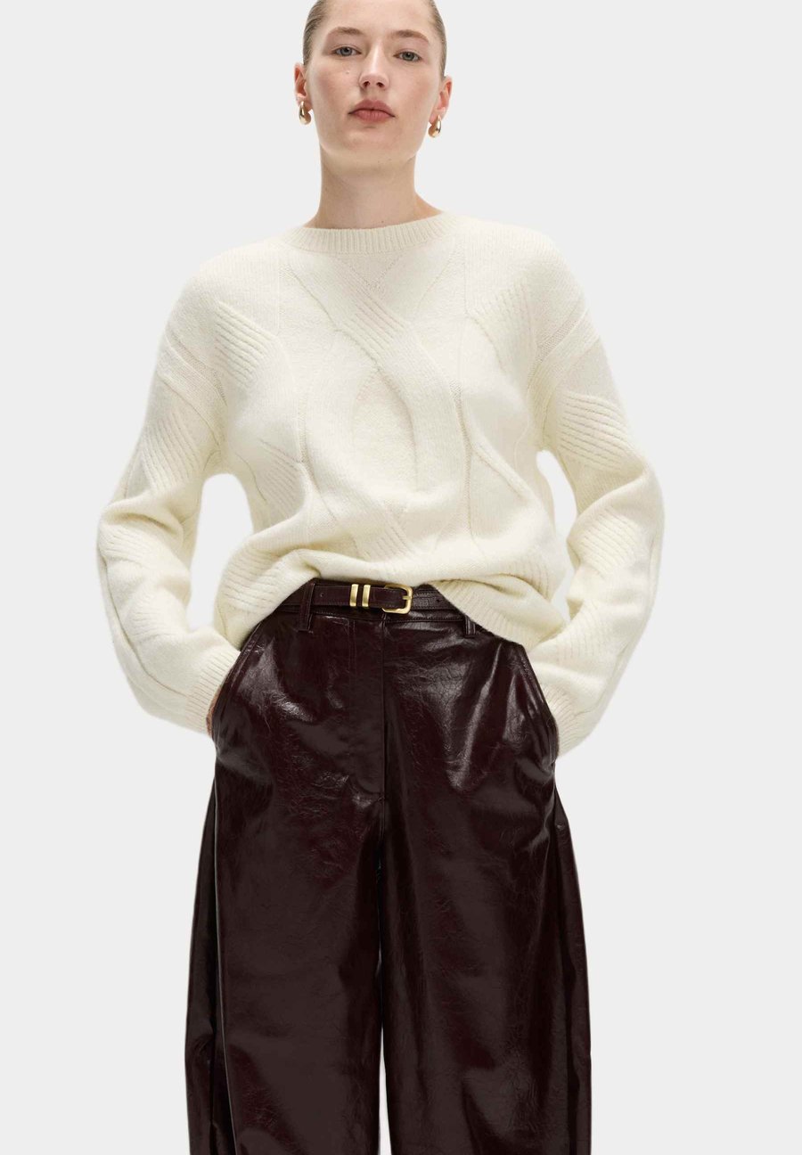 Джемпер Marks & Spencer Jumper, Light Cream/Off-White
Джемпер Marks & Spencer Jumper, Light Cream/Off-White