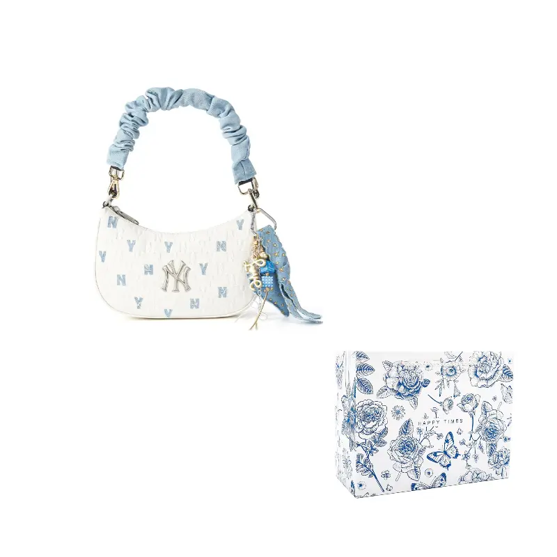 MLB Полиэстеровая сумка через плечо женская бежевая белая и синяя, Denim Charm
MLB Полиэстеровая сумка через плечо женская бежевая белая и синяя, Denim Charm