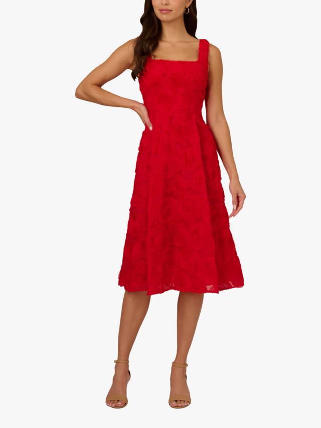 Платье миди с сутажной розеткой Adrianna Papell, красный
Платье миди с сутажной розеткой Adrianna Papell, красный