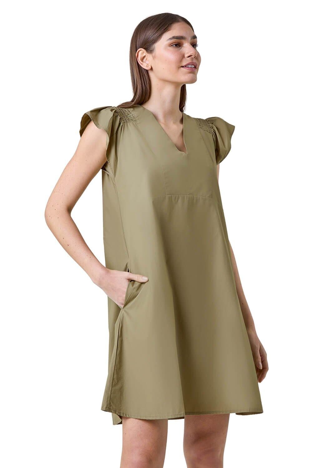 Простое хлопковое платье с карманами и оборками на рукавах Roman, коричневый
Простое хлопковое платье с карманами и оборками на рукавах Roman, коричневый