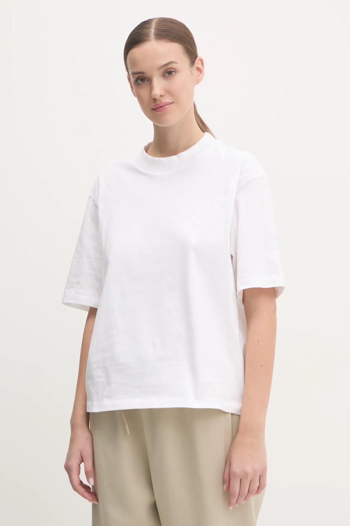 Хлопковая футболка Essentials adidas, бежевый
Хлопковая футболка Essentials adidas, бежевый