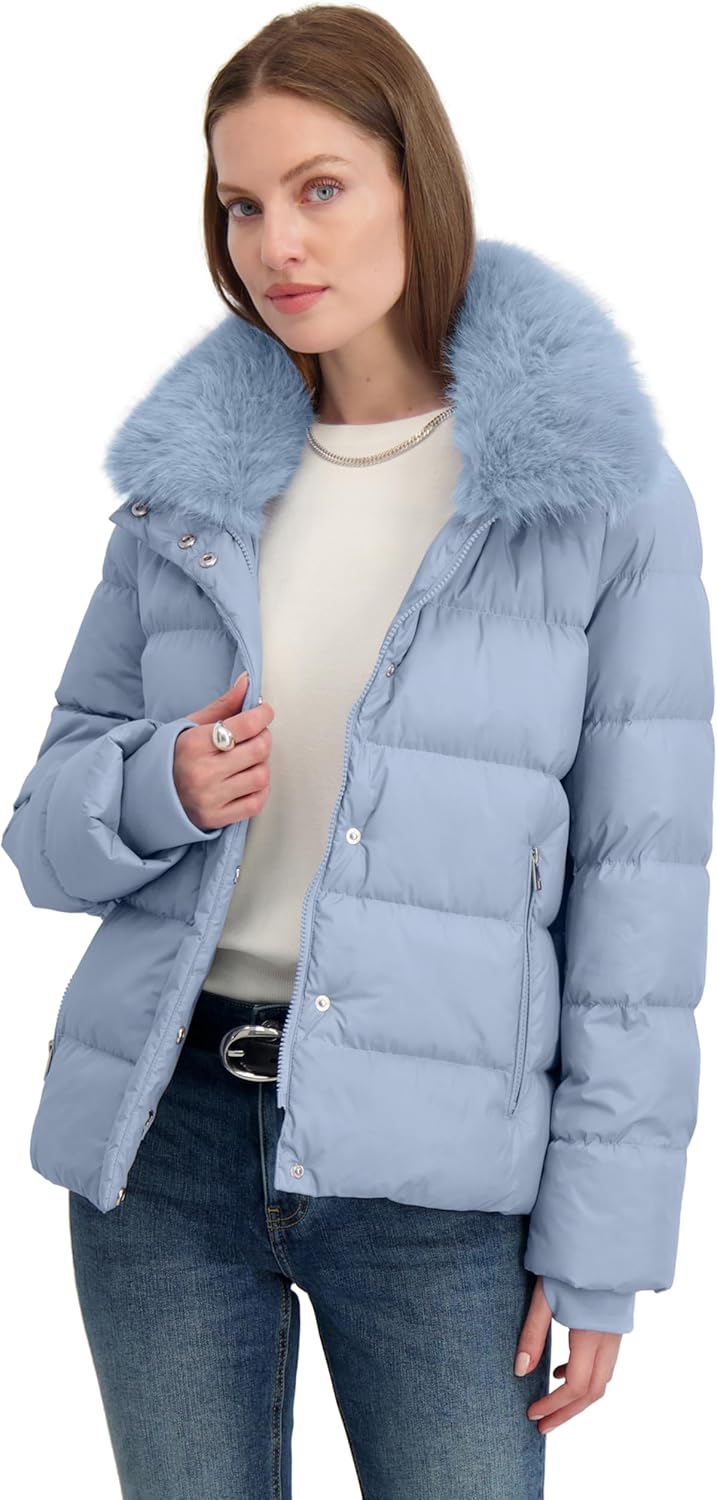 Женская короткая стеганая куртка TAHARI с воротником из искусственного меха и съемным капюшоном Tahari, пудрово-голубой
Женская короткая стеганая куртка TAHARI с воротником из искусственного меха и съемным капюшоном Tahari, пудрово-голубой
