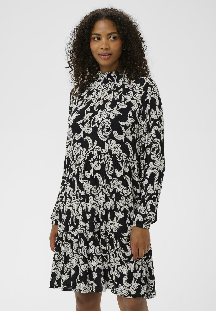 Платье Kaffe AMBER, Black Deep Chalk Paisley/Black
Платье Kaffe AMBER, Black Deep Chalk Paisley/Black