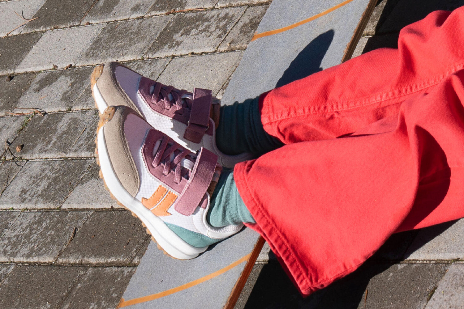 Кроссовки с регулируемыми петлями для лямок. Eleven, белый
Кроссовки с регулируемыми петлями для лямок. Eleven, белый