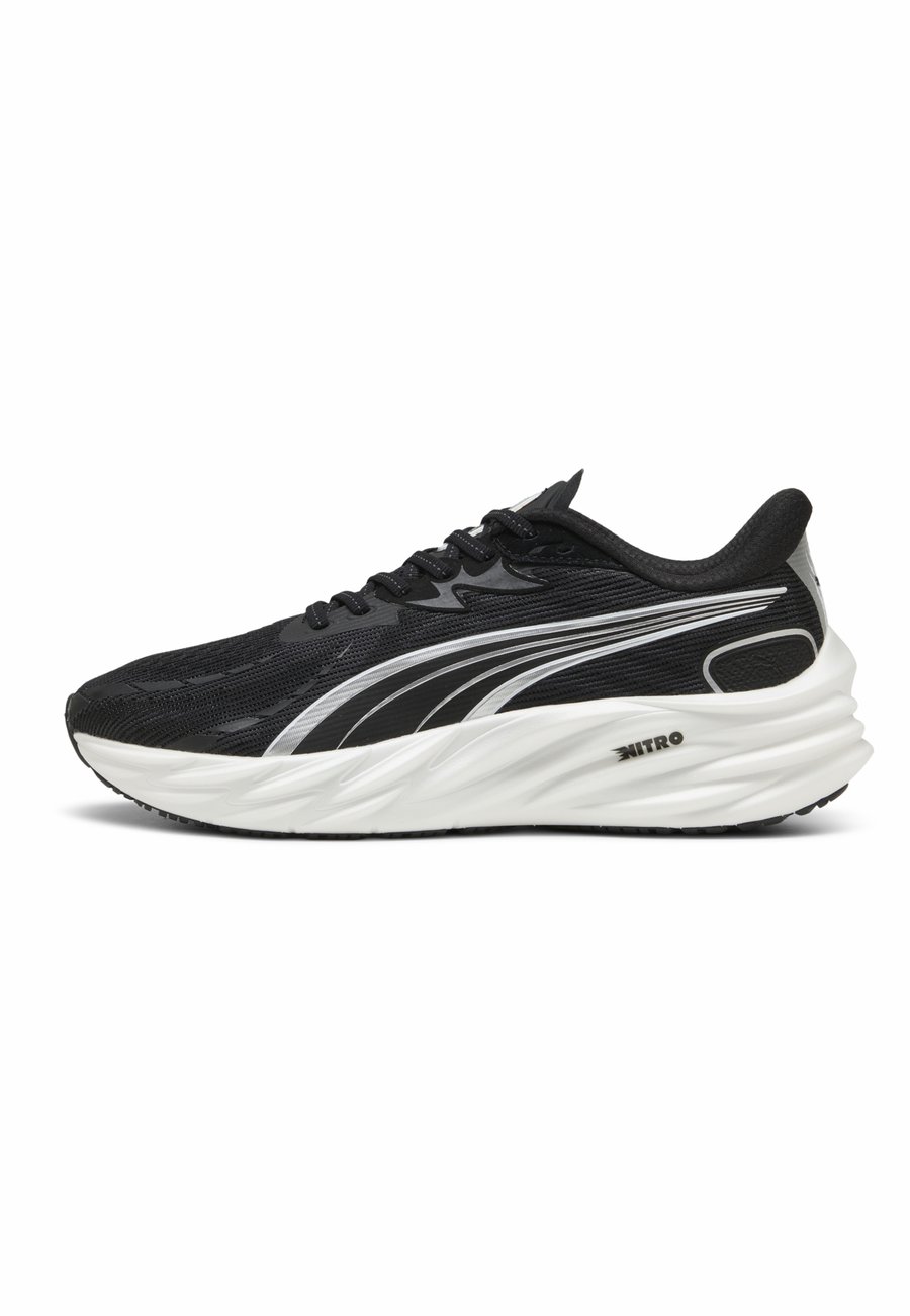 Кроссовки Puma VELOCITY NITRO 4, Black Silver/Black
Кроссовки Puma VELOCITY NITRO 4, Black Silver/Black