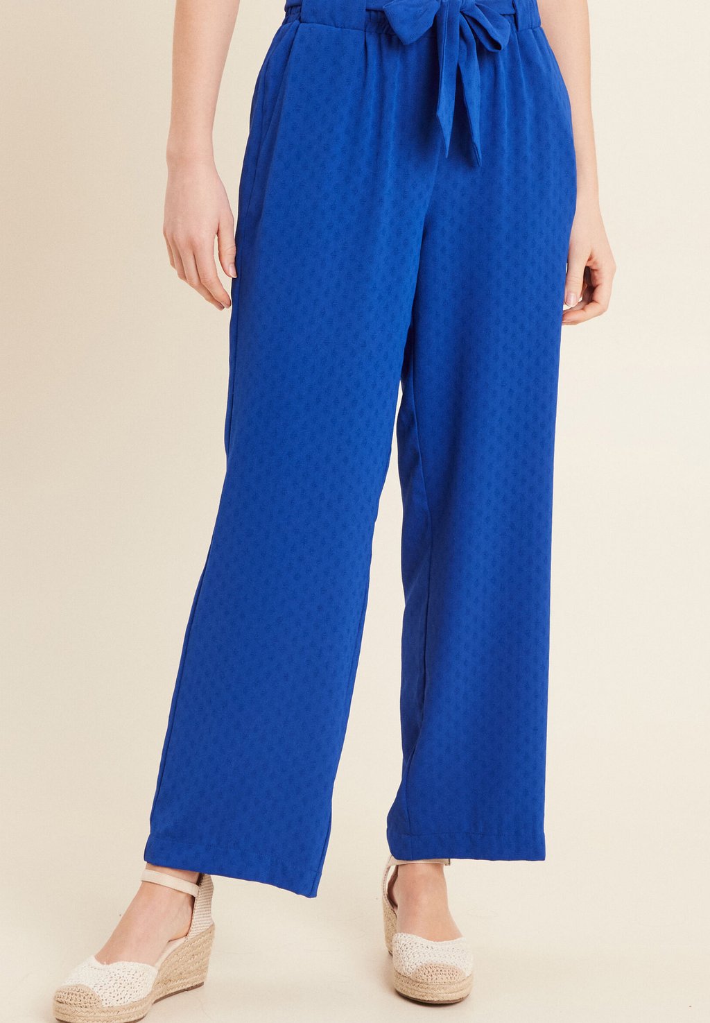 Брюки Breal, металлик синий
Брюки Breal, металлик синий