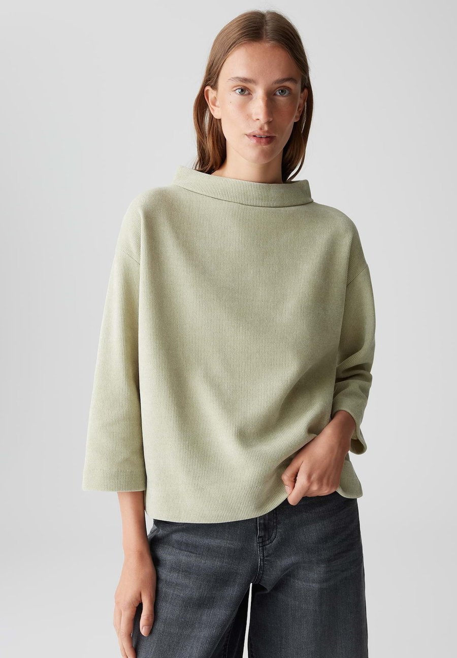 Джемпер OPUS REGULAR FIT 3/4 SLEEVE STRUCTURED, Soft Matcha/Light Green
Джемпер OPUS REGULAR FIT 3/4 SLEEVE STRUCTURED, Soft Matcha/Light Green