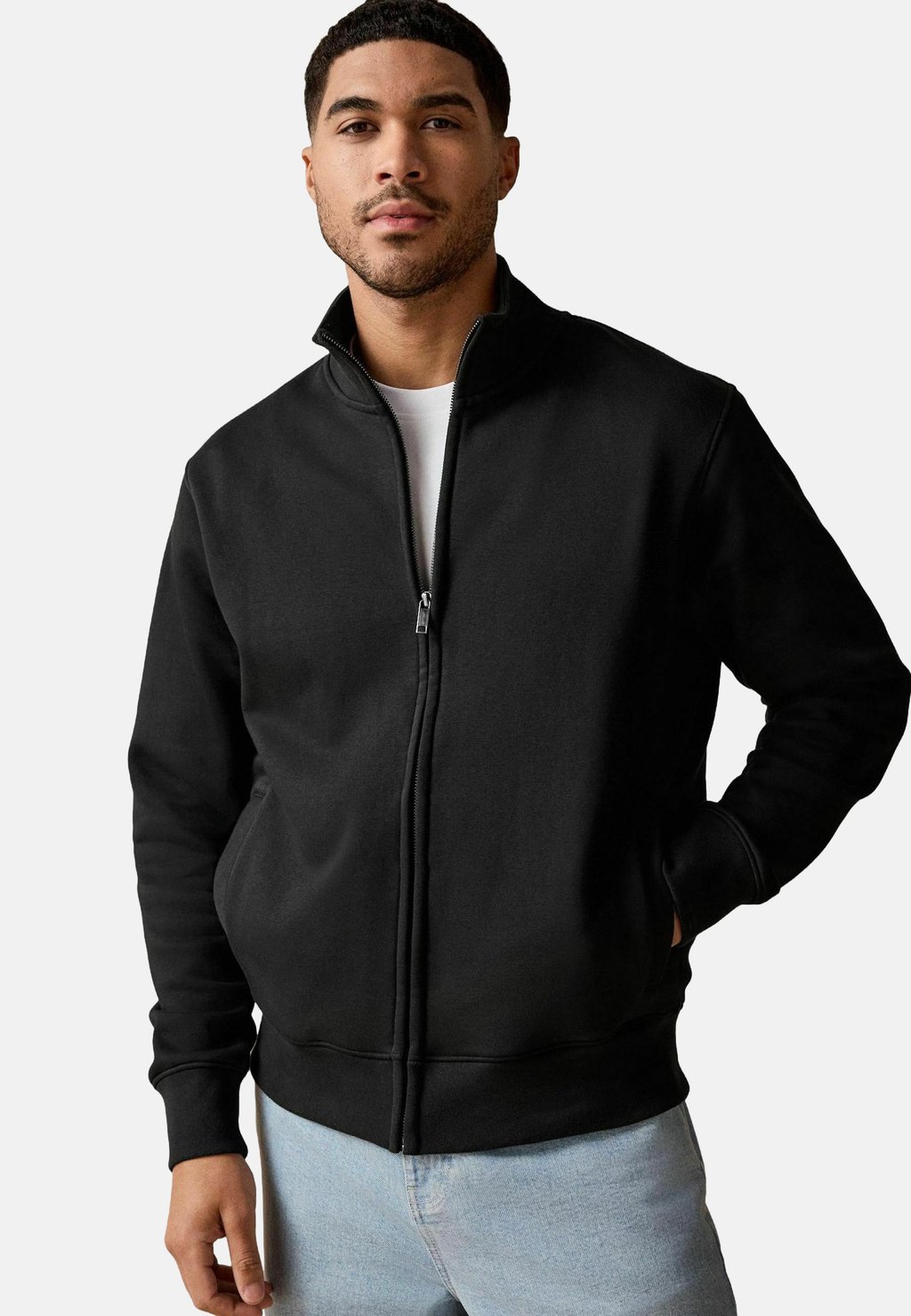 Толстовка на молнии Next, черный
Толстовка на молнии Next, черный