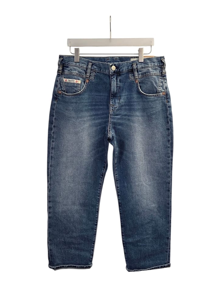 Herrlicher Легкие укороченные джинсы синего цвета
Herrlicher Легкие укороченные джинсы синего цвета