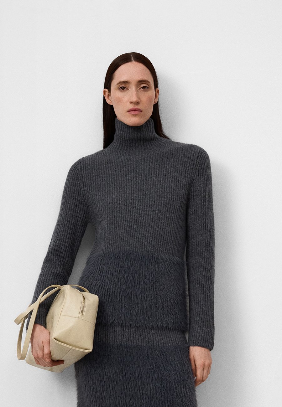 Джемпер ADOLFO DOMINGUEZ Jumper, Dark Grey
Джемпер ADOLFO DOMINGUEZ Jumper, Dark Grey