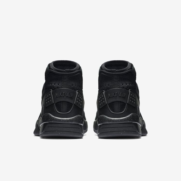 Кроссовки Air ACG Mowabb OG, черный
Кроссовки Air ACG Mowabb OG, черный