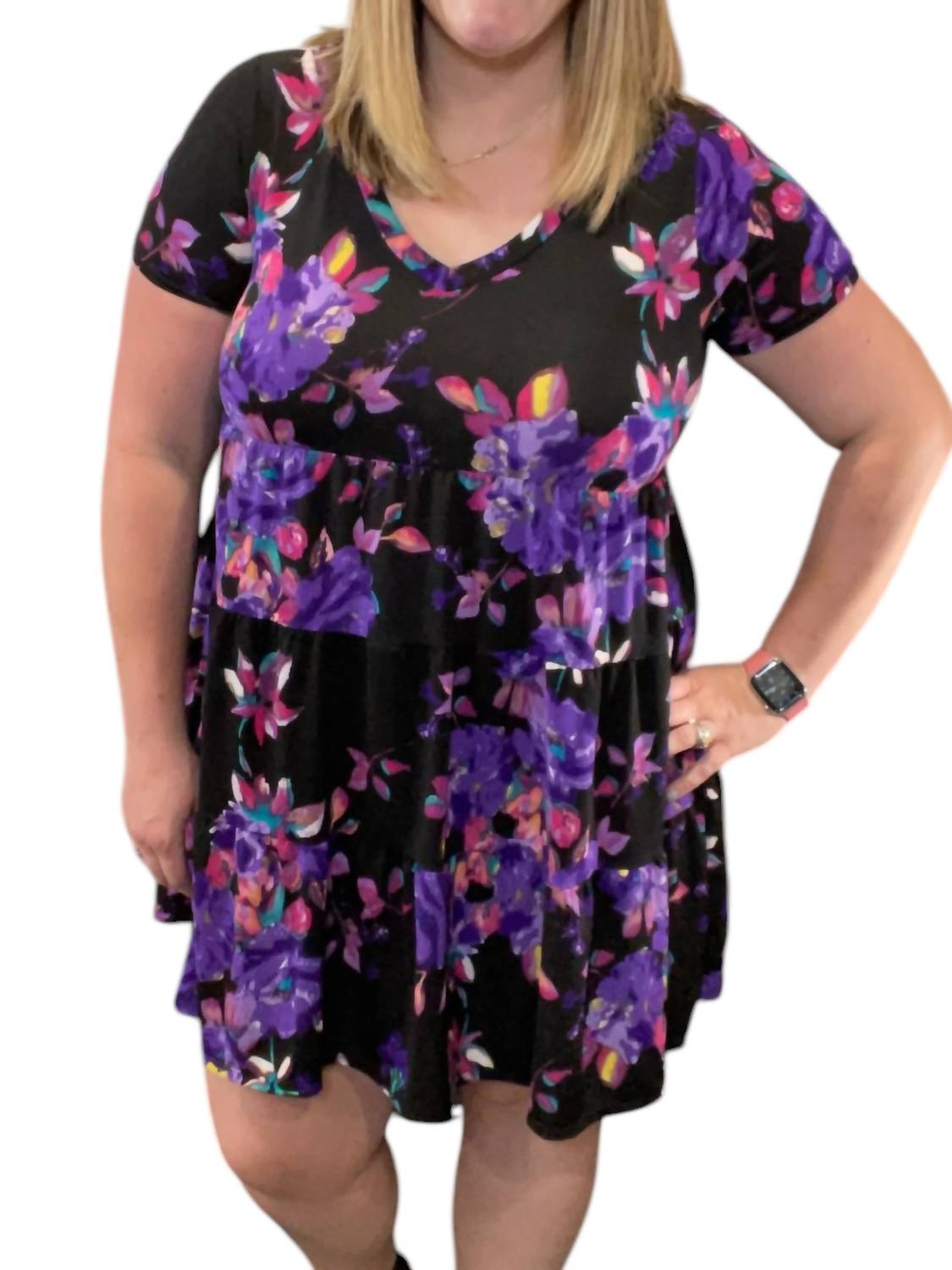 Цветочное многоярусное платье-солнце черного/фиолетового цвета Sew In Love
Цветочное многоярусное платье-солнце черного/фиолетового цвета Sew In Love