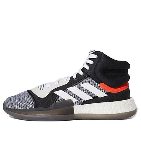 Кроссовки Marquee Boost Mid Adidas, белый 
Кроссовки Marquee Boost Mid Adidas, белый