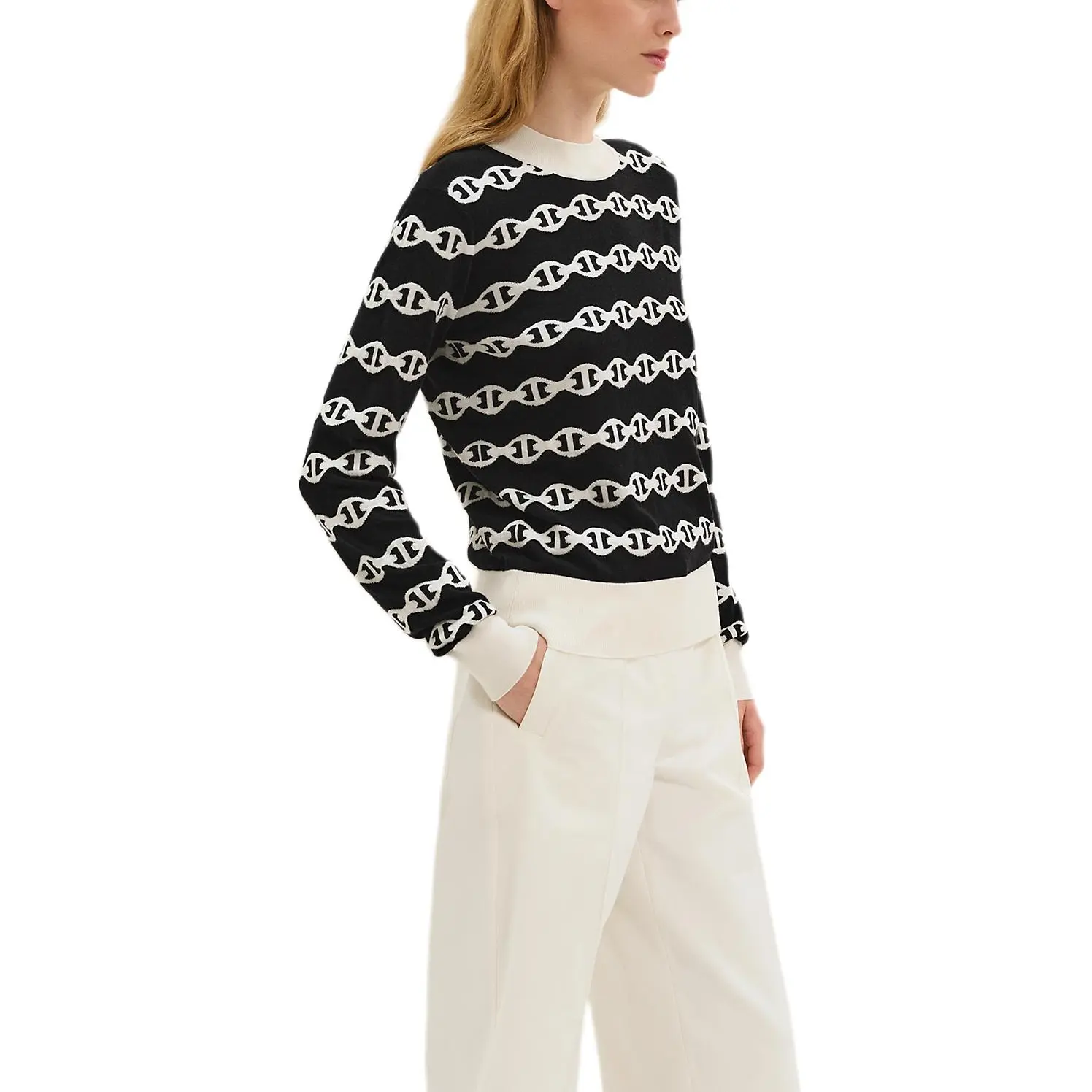 HERMES Кашемировый свитер женский черный
HERMES Кашемировый свитер женский черный