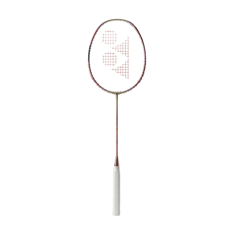 Легкая ракетка для бадминтона YONEX
Легкая ракетка для бадминтона YONEX