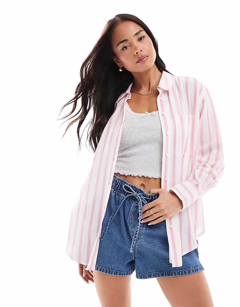 Блузка-рубашка New Look с длинными рукавами в полоску розового и белого цвета
Блузка-рубашка New Look с длинными рукавами в полоску розового и белого цвета