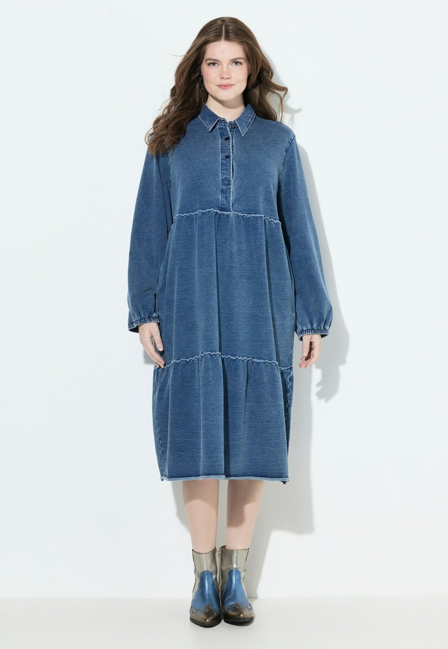 Платье Ulla Popken Denim dress, Indigo Denim/Blue Denim
Платье Ulla Popken Denim dress, Indigo Denim/Blue Denim