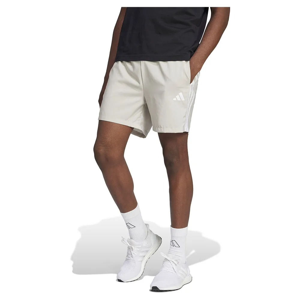 Шорты adidas Essentials 3 Stripes Chelsea, белый 
Шорты adidas Essentials 3 Stripes Chelsea, белый