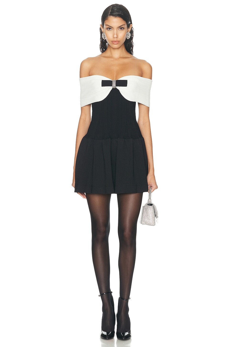 Вязаное мини-платье с бантом Self-Portrait, черный
Вязаное мини-платье с бантом Self-Portrait, черный