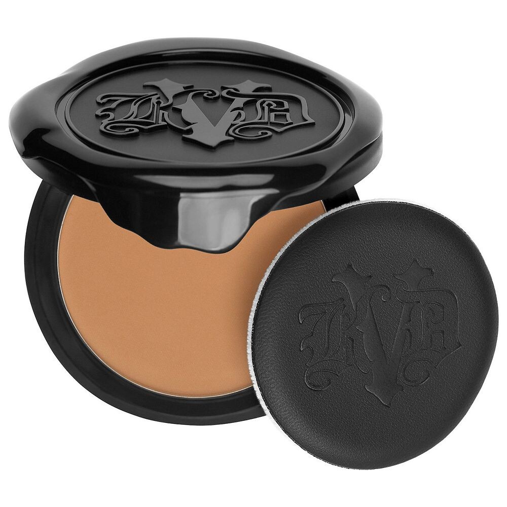 Многоразовая матирующая прессованная финишная пудра KVD Beauty Lock-It, цвет Deep
Многоразовая матирующая прессованная финишная пудра KVD Beauty Lock-It, цвет Deep