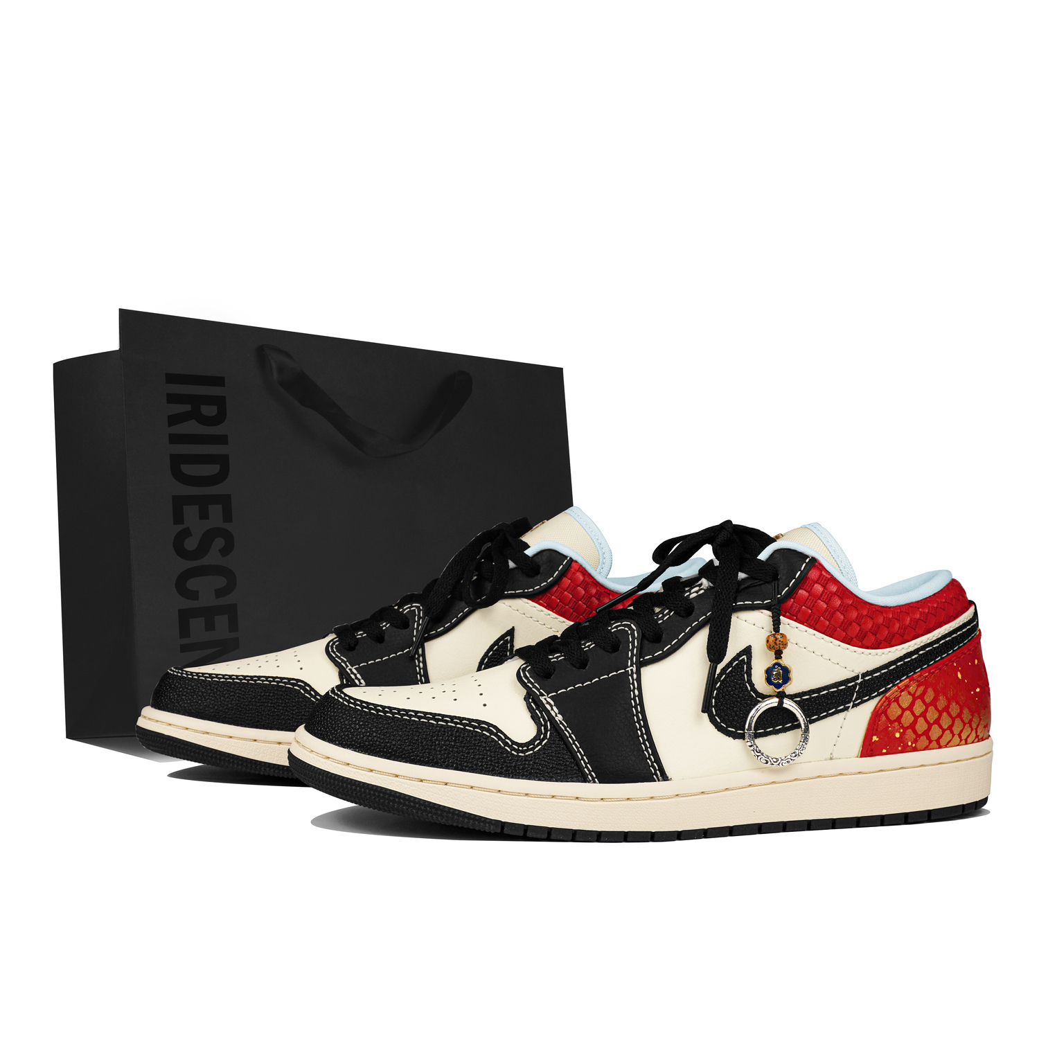 Jordan Эйр 1 противоскользящие износостойкие низкие винтажные баскетбольные кроссовки мужские черно-красные, цвет Black Red
Jordan Эйр 1 противоскользящие износостойкие низкие винтажные баскетбольные кроссовки мужские черно-красные, цвет Black Red