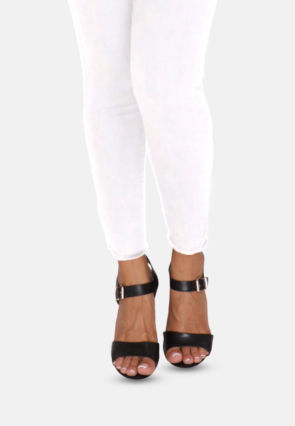 Джинсы облегающего кроя PUSH UP HIGHWAIST Elara, белый
Джинсы облегающего кроя PUSH UP HIGHWAIST Elara, белый