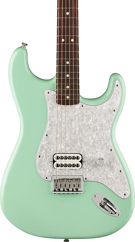 Электрогитара Fender Limited Edition Tom Delonge Stratocaster, Surf Green w/ Deluxe Gig Bag
Электрогитара Fender Limited Edition Tom Delonge Stratocaster, Surf Green w/ Deluxe Gig Bag