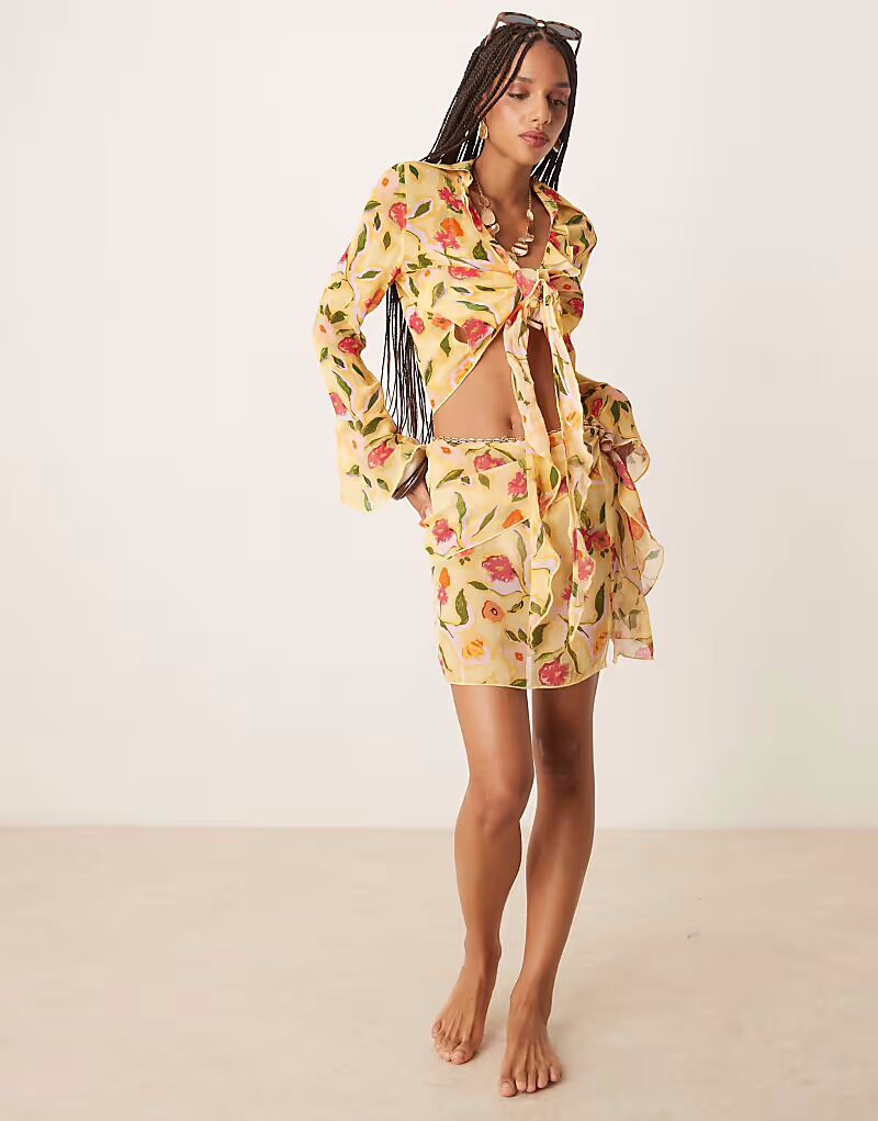 Пляжная юбка Wild Lovers Studio 54 с цветочным принтом 
Пляжная юбка Wild Lovers Studio 54 с цветочным принтом