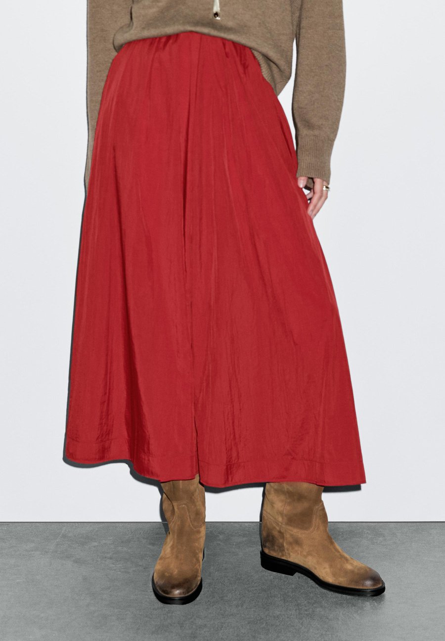 Юбка Massimo Dutti LONG TECHNICAL BOX PLEAT, Red
Юбка Massimo Dutti LONG TECHNICAL BOX PLEAT, Red