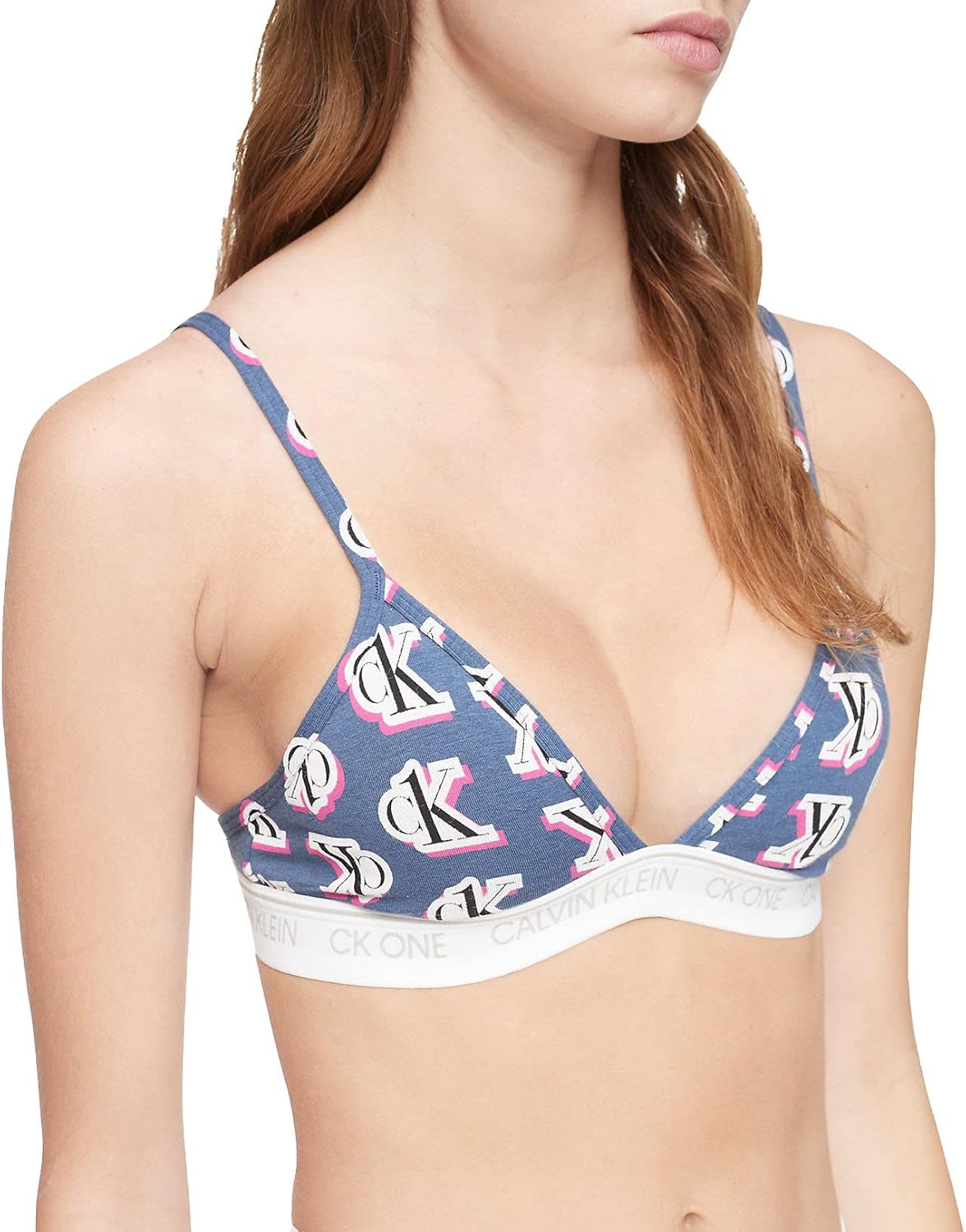 Женский бюстгальтер-бралетт Calvin Klein CK One без подкладки с треугольными чашечками, S_Blue(Qf5953-400)/White
Женский бюстгальтер-бралетт Calvin Klein CK One без подкладки с треугольными чашечками, S_Blue(Qf5953-400)/White