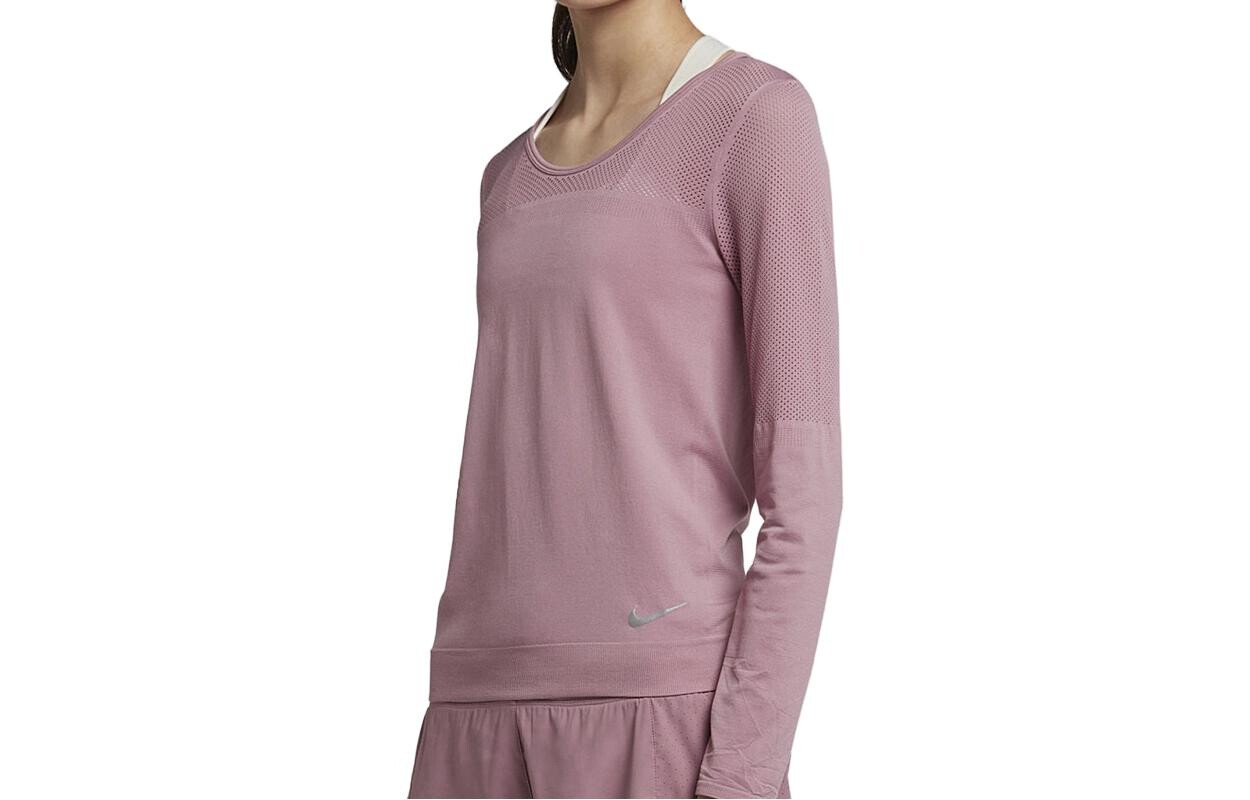 Футболка женская розовая Nike
Футболка женская розовая Nike