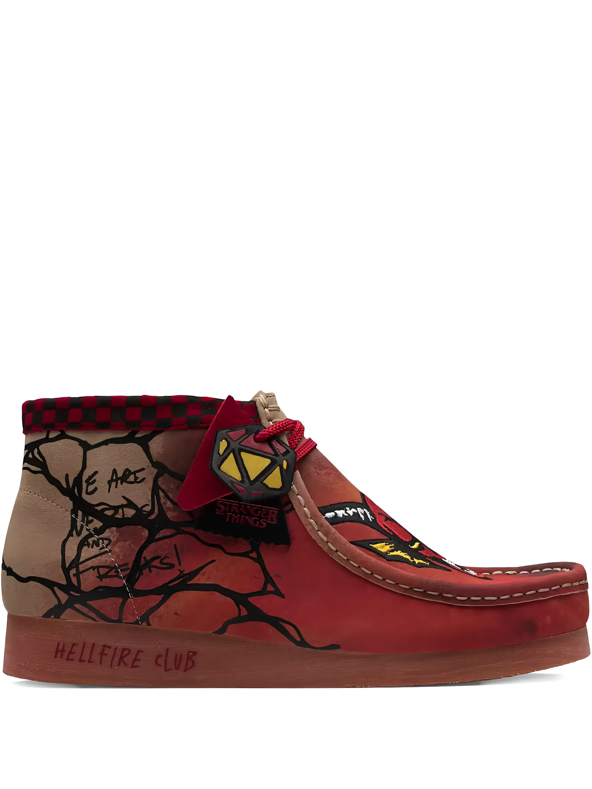 Туфли Wallabee из коллаборации с Stranger Things Clarks Originals, красный
Туфли Wallabee из коллаборации с Stranger Things Clarks Originals, красный