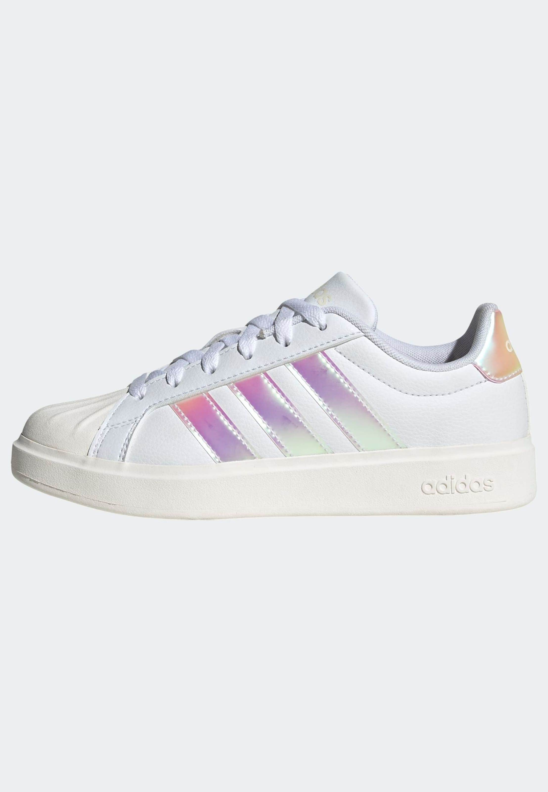 Adidas Sportswear Белые кроссовки
Adidas Sportswear Белые кроссовки