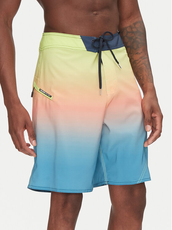 Плавки-Шорты обычного кроя Vee Bee A0812505 Volcom, мультиколор
Плавки-Шорты обычного кроя Vee Bee A0812505 Volcom, мультиколор